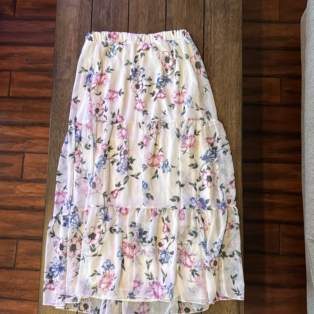 Floral maxi skirt